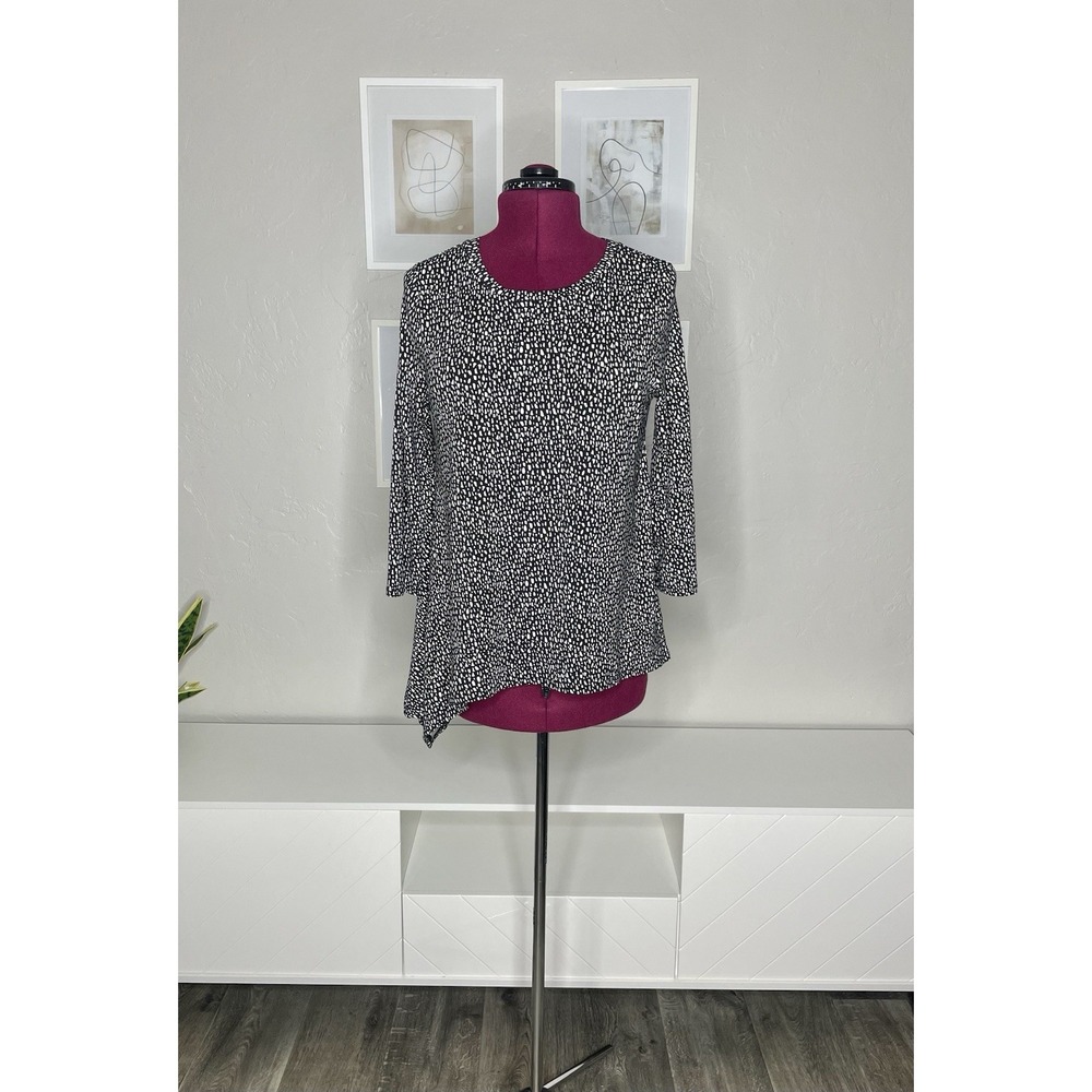Lisa Bayne Tunic Top Women's M Black White  3/4 Sleeve Asymmetric Hem